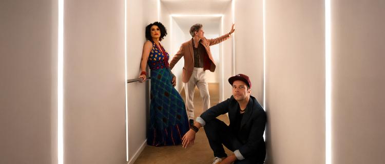 Paula Morelenbaum, Joo Kraus, Ralf Schmid - Bossarenova Trio