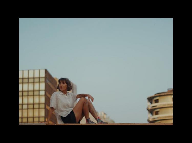 Dela Marmy - Luz Clara (vídeo)